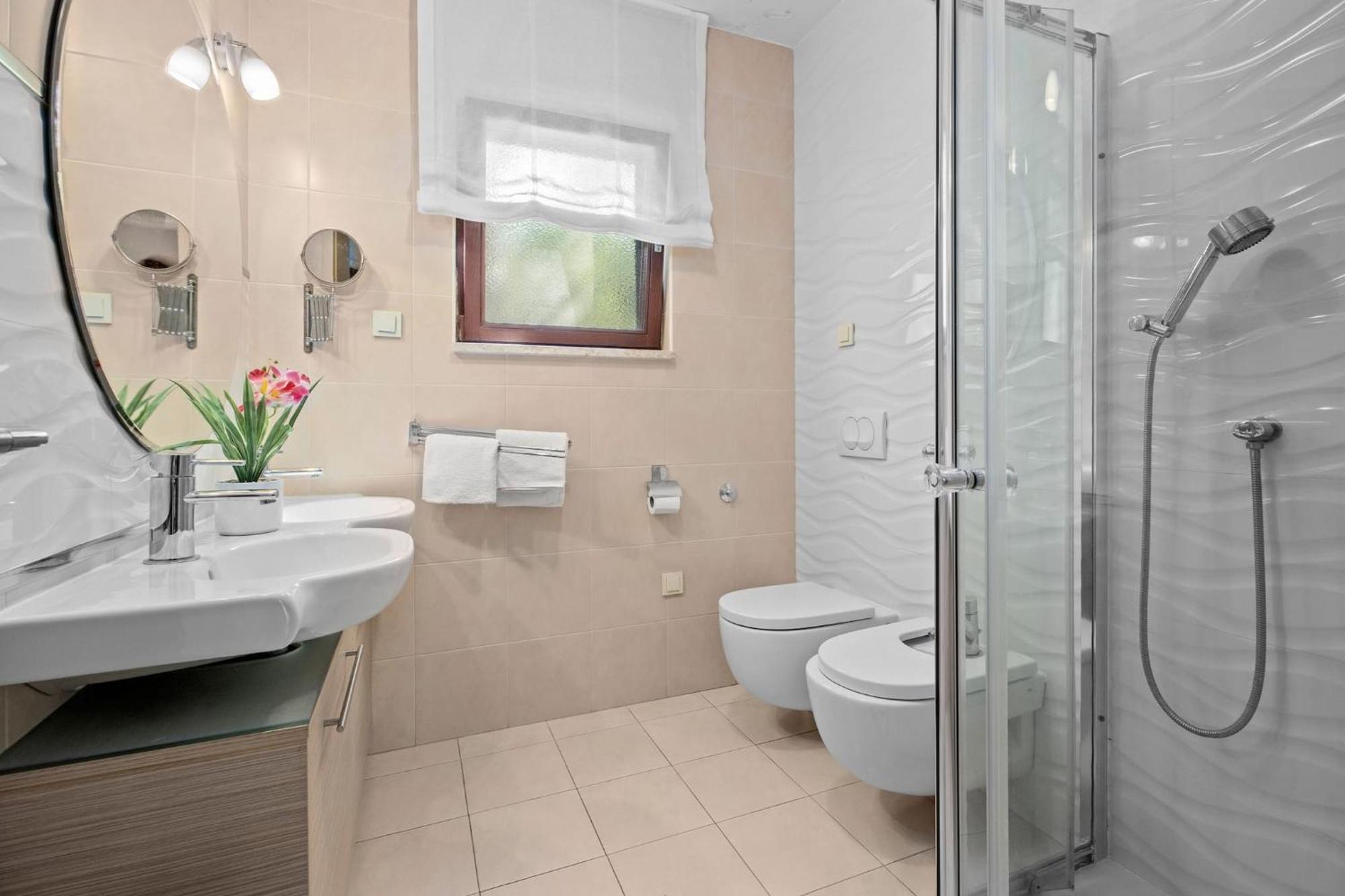 Apartman Anamar & *