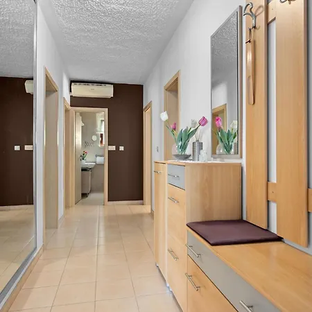 Anamar Apartments & Rooms Supetarska Draga Exterior photo